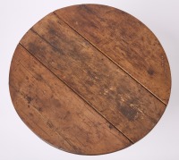 Small Queen Anne Drop Leaf Table - 3