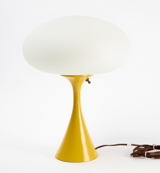 Laurel Lamp Co. - Modern Table Lamp