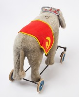 Steiff Circus Elephant on Wheels - 4