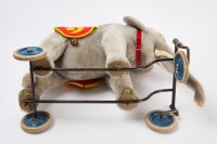 Steiff Circus Elephant on Wheels - 5