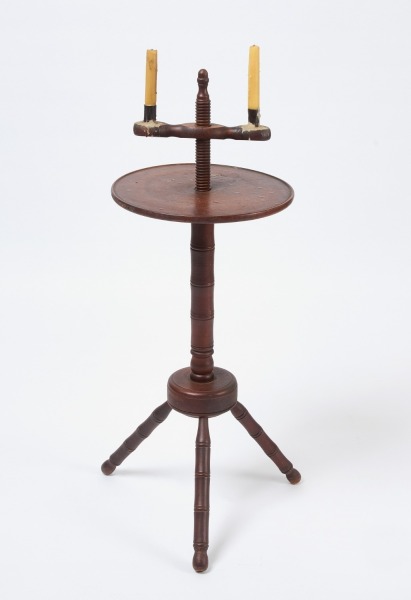Screw-Base Candle Stand