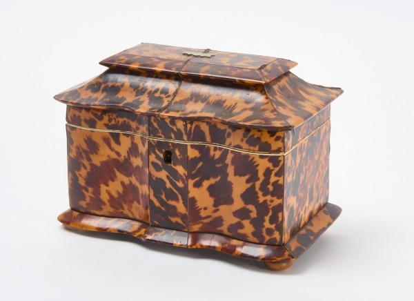 Pagoda Tortoiseshell Tea Caddy