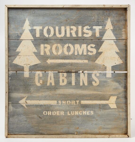 Tourist Rooms and Cabins Sign