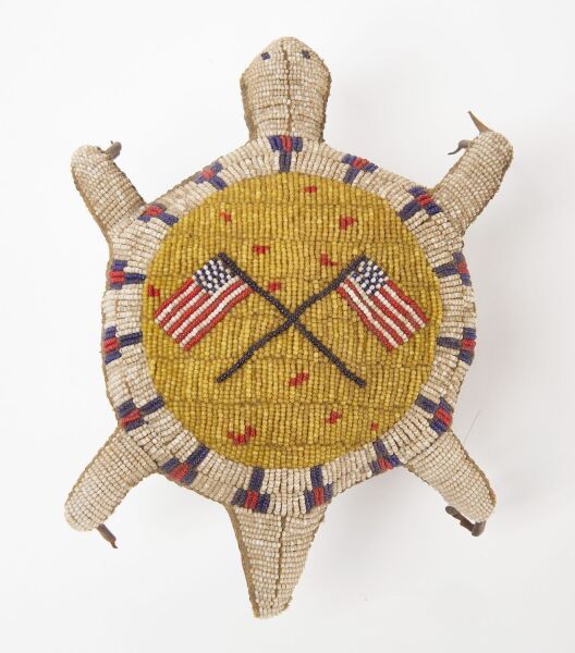 Pictorial Beaded Turtle Amulet