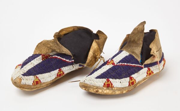 Pair of Native Beaded Moccisans