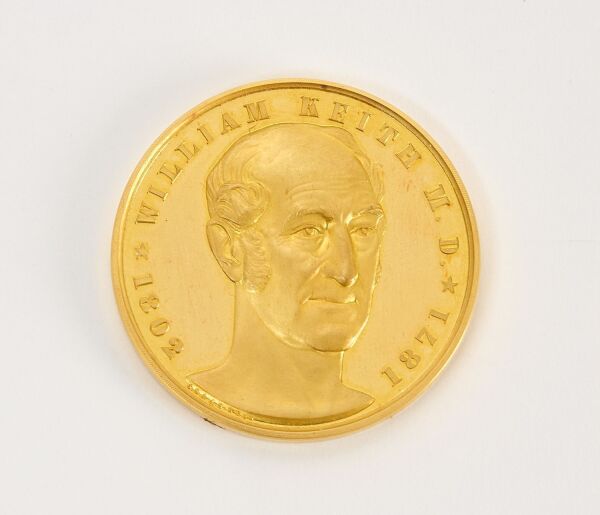 Aberdeen University Keith 22k Gold Presentation Medal