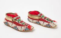 Pair of Native American Beaded Moccasins - 2