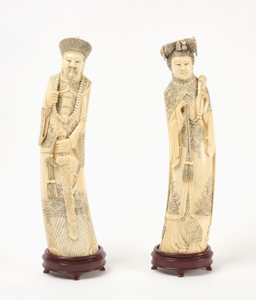 Pair of Qing Dynasty Royal Carved Figures