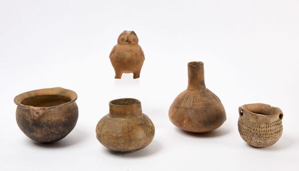 Southeastern Mississippian Pottery Assemblage