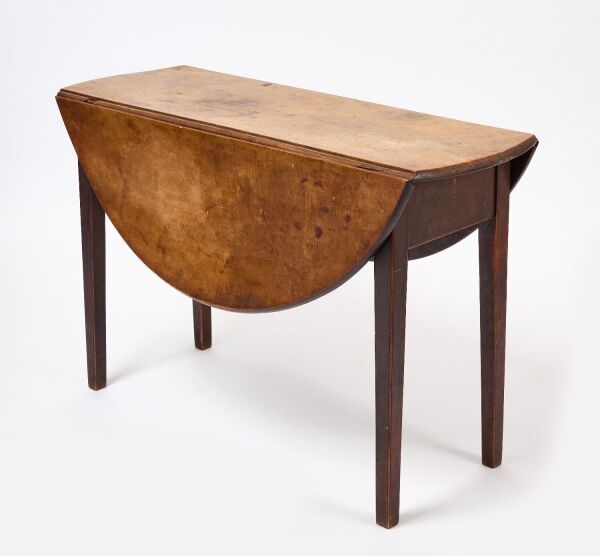 Chippendale Drop Leaf Table with Oval Leaves