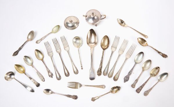 Estate Sterling Group - Flatware and Others