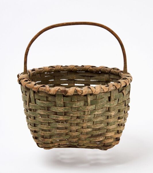 Handled Splint Basket in Green Paint