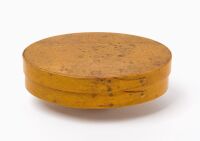 Two-Finger Shaker Storage Box in Chrome Yellow