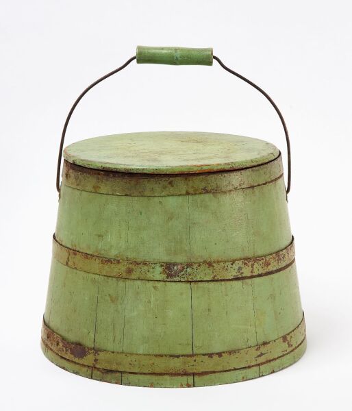 Shaker Bucket in Apple Green Paint