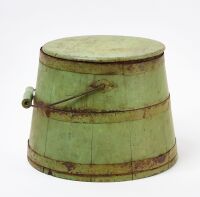Shaker Bucket in Apple Green Paint - 4
