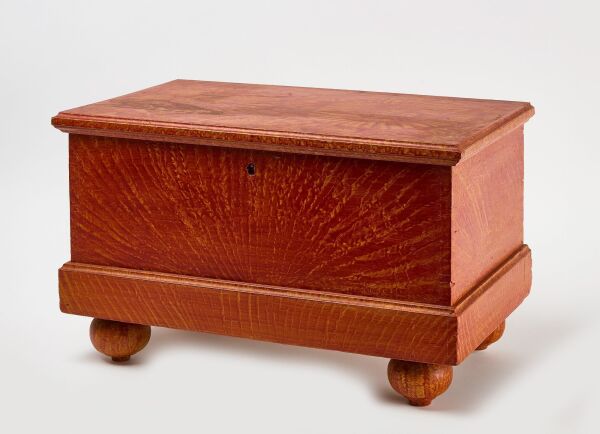 Grain-Painted Diminutive Chest