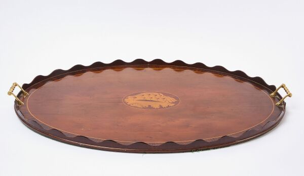 Scalloped Edge Tray with Seashell Inlay